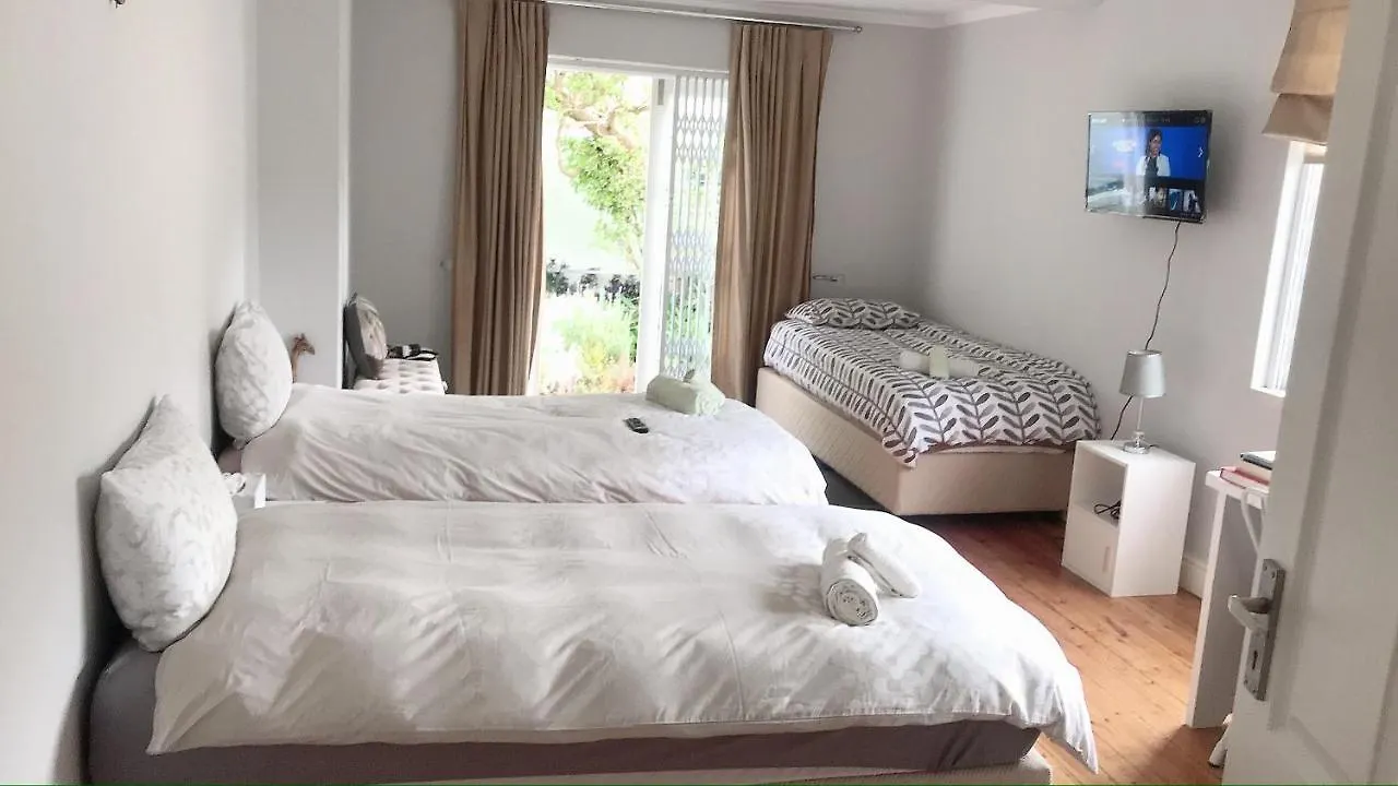 **  ケープタウン T House Bed & Breakfast 南アフリカ